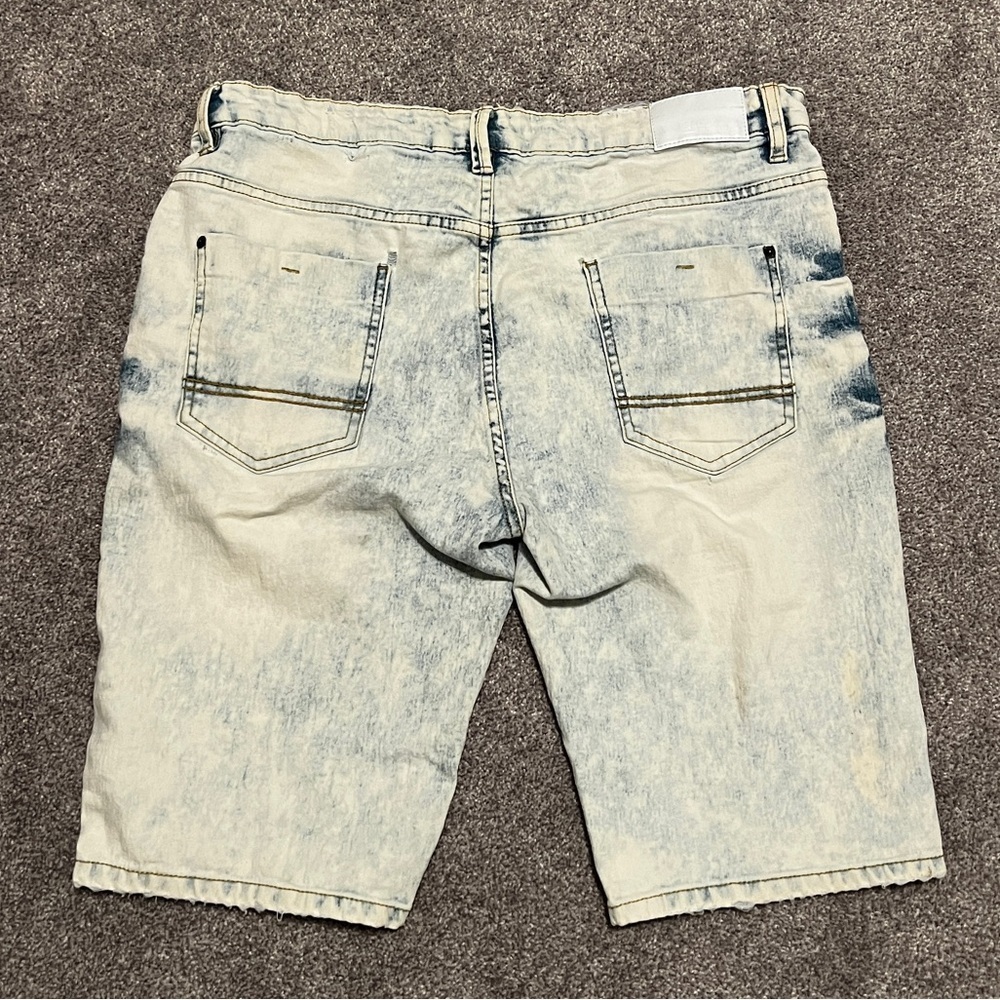 South Pole White Washed Jean Shorts Size 34 - Picture 2 of 3